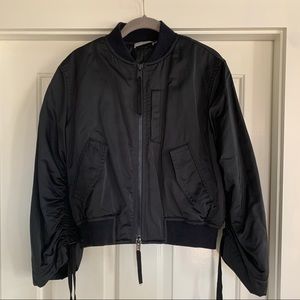 Vince Ladies Bomber Jacket, size Small, Black